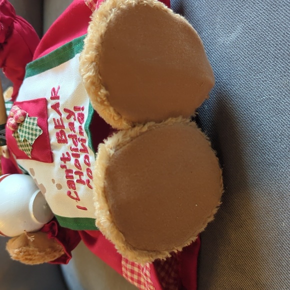 Tender Hearted "I Can't Bear Holiday Cooking" Collectible Bear - Picture 7 of 7